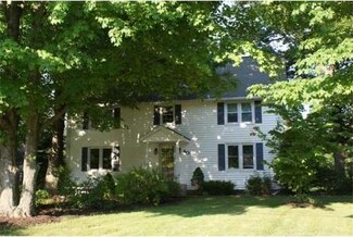 60 Valley Rd, Southampton, MA 01073
