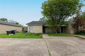 809 San Benito Dr, College Station, TX 77845
