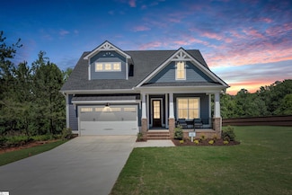 4 Halowell Ln, Travelers Rest, SC 29690