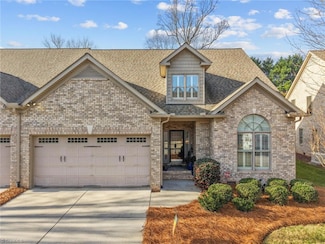 5511 Seven Gates Dr Unit 32, Greensboro, NC 27410