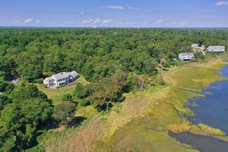 175 Converse Rd, Marion, MA 02738