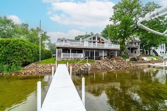 720 Ln 800 Snow Lake, Fremont, IN 46737