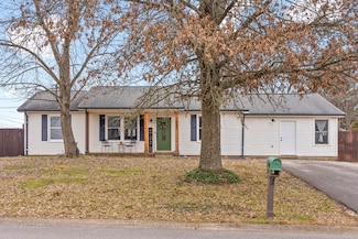 1585 Mary Beth Ln, Clarksville, TN 37042