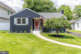 606 Douglass Ave, Rockville, MD 20850