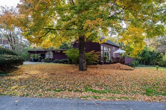 65 Lake Ave, Cincinnati, OH 45246