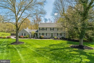 99 Foxcroft Dr, Doylestown, PA 18901
