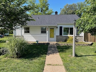 212 E North St, Benton, MO 63736