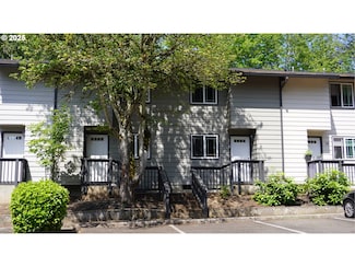 29650 SW Courtside Dr Unit 18, Wilsonville, OR 97070