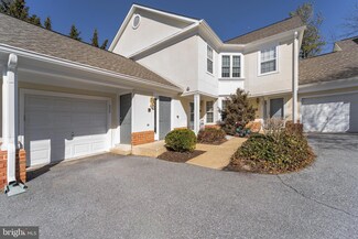 9228 James Howard Ln Unit 9228, Pikesville, MD 21208