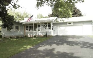 501 N Hannah Ave, Mount Morris, IL 61054