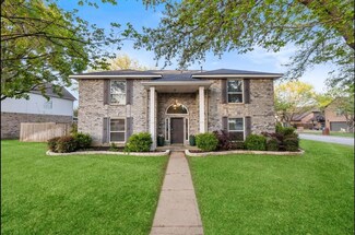 4169 Brentwood Cir, Grapevine, TX 76051
