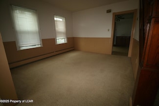 61 Penn Ave, Exeter, PA 18643