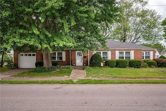 66 N 2nd St, Scottsburg, IN 47170