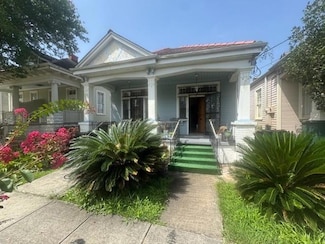 7722 Plum St, New Orleans, LA 70118