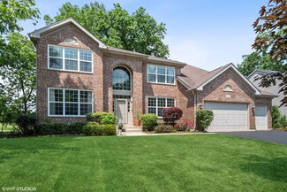 1532 Palisades Ln, Hoffman Estates, IL 60192