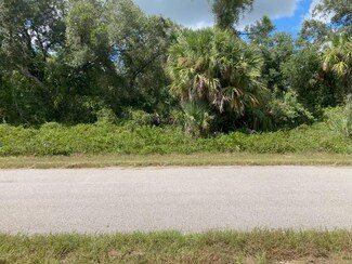 2563 Scenic Rd, North Port, FL 34288