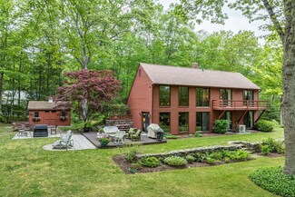 31 Phillip Dr, Storrs Mansfield, CT 06268