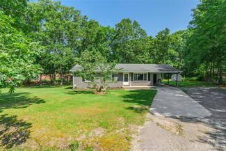 2218 Tower Court Rd, Lancaster, SC 29720
