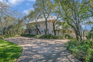 1 Hedge Ln, Austin, TX 78746