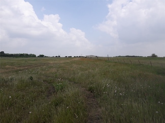 575 County Road 4850, Leonard, TX 75452