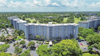 625 Oaks Dr Unit 304, Pompano Beach, FL 33069