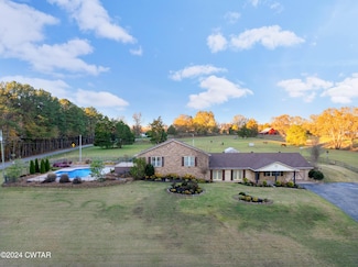 1882 Sand Ridge Bargerton Rd, Lexington, TN 38351