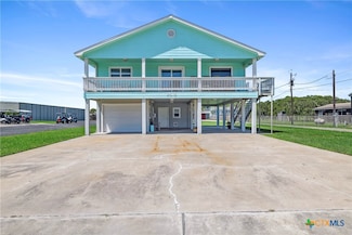 2518 Maple St, Port O'Connor, TX 77982