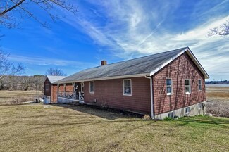 127 Concord St, Gloucester, MA 01930