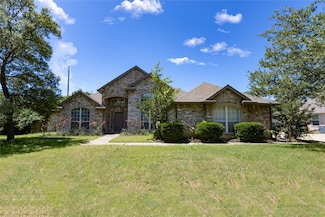1209 NW Renfro St, Burleson, TX 76028