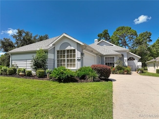 46 Byrsonima Loop, Homosassa, FL 34446