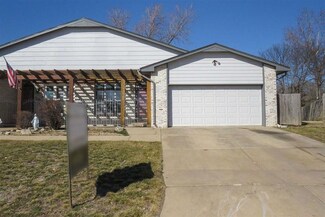 8722 E Longlake Cir, Wichita, KS 67207