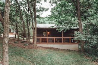 16360 Kreashbaum Rd, Rockbridge, OH 43149