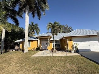 1211 SW Dalton Ave, Port Saint Lucie, FL 34953