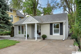 6031 Parker St, Omaha, NE 68104