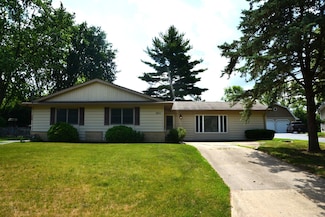 2811 Limerick Dr Unit 2, Cary, IL 60013