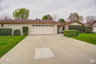 817 Bermuda St, Bakersfield, CA 93309