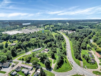 735 Old McArthur Rd, Logan, OH 43138