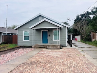 516 E 6th St Unit A, Alice, TX 78332