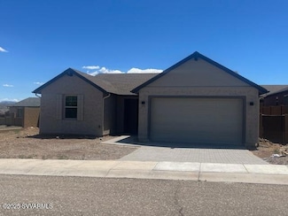 371 Malachite Dr, Clarkdale, AZ 86324