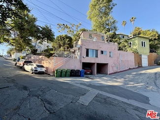 3901 De Longpre Ave, Los Angeles, CA 90027