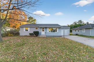 6829 Cooper Ave, Middleton, WI 53562