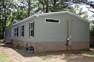 212 Longfellow Ave, Dyersburg, TN 38024