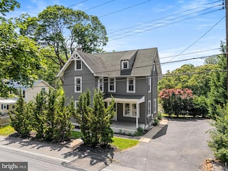 222 S Pennell Rd, Media, PA 19063