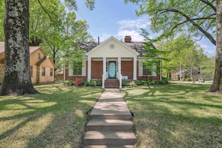 19 S Alicia Dr, Memphis, TN 38112