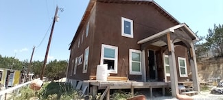 236 Hopi Trail, Bandera, TX 78003