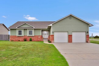 640 Prairie Parkway Ct, Benton, KS 67017