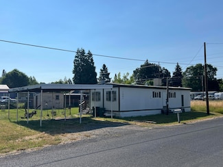 1647 Hope St, Klamath Falls, OR 97603