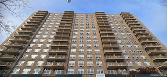 4140 Union St Unit 12S, Flushing, NY 11355