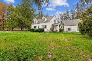 4945 Clear Shade Dr, Windber, PA 15963