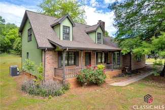 74 Price Dr W, Locust Grove, GA 30248